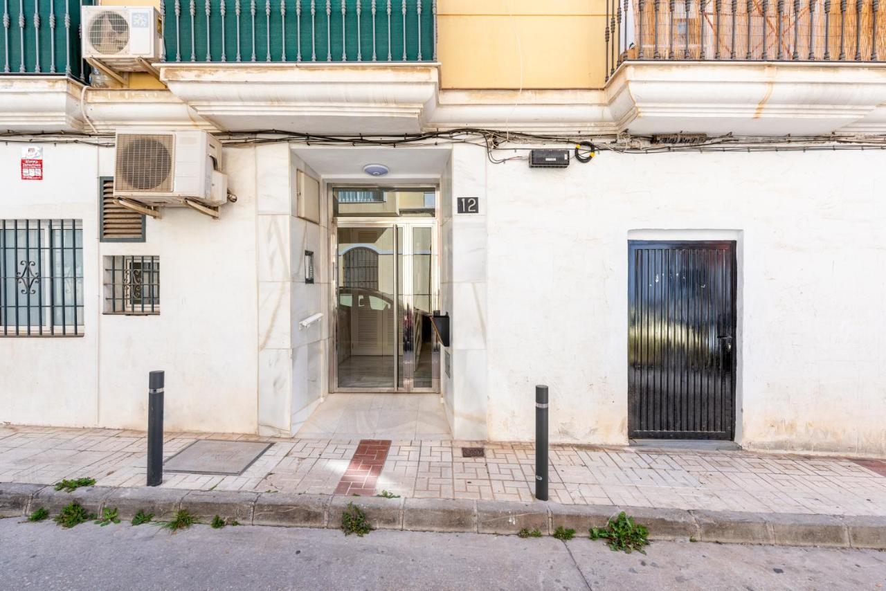 Apartamento Centrico La Victoria Malaga Exterior photo